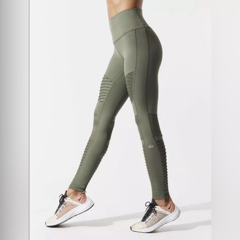 ALO Yoga Moto Legging High-Waist